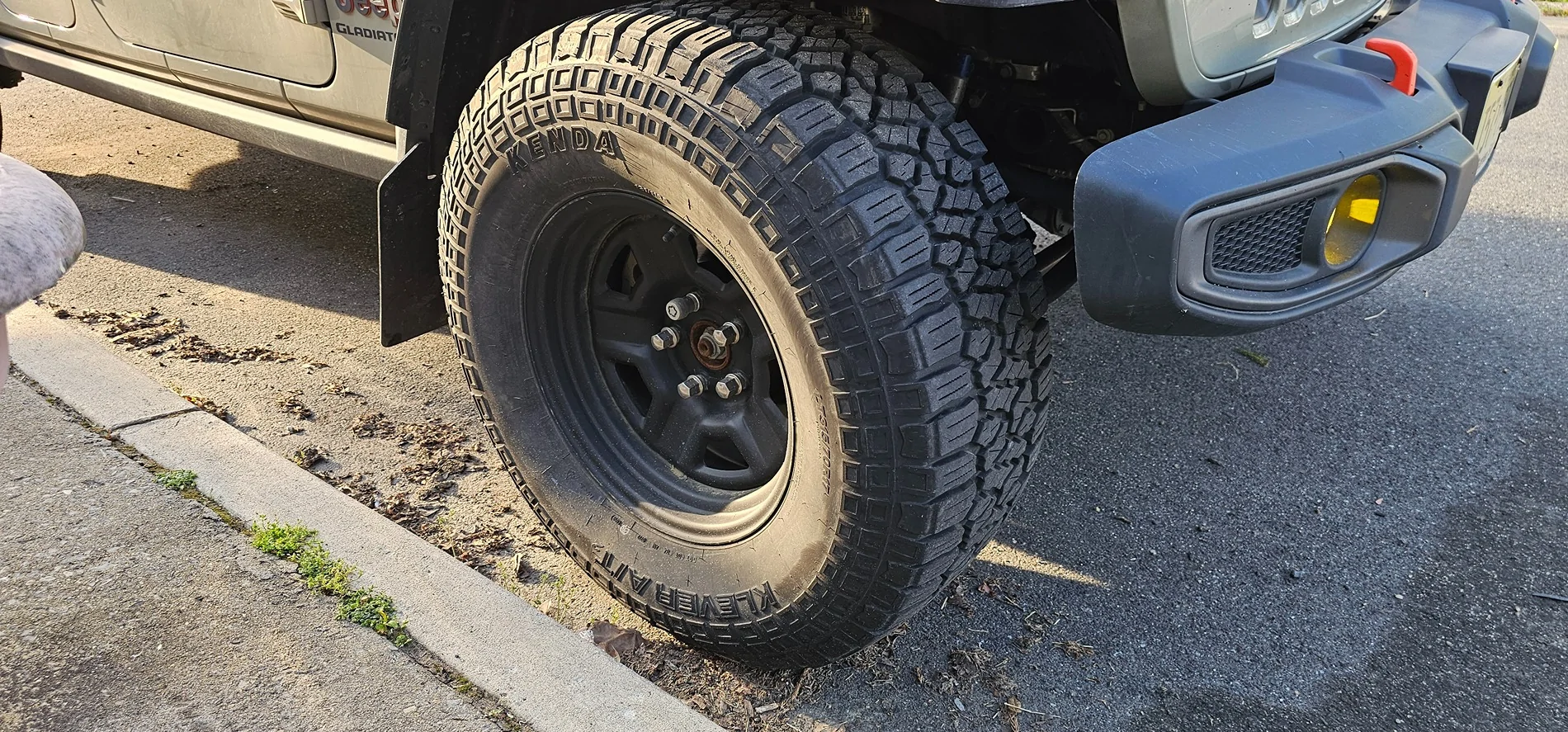 Jeep Gladiator Recommend Inexpensive (not cheap) Off Road only Wheels for 35x12.5x17 20240428_182323