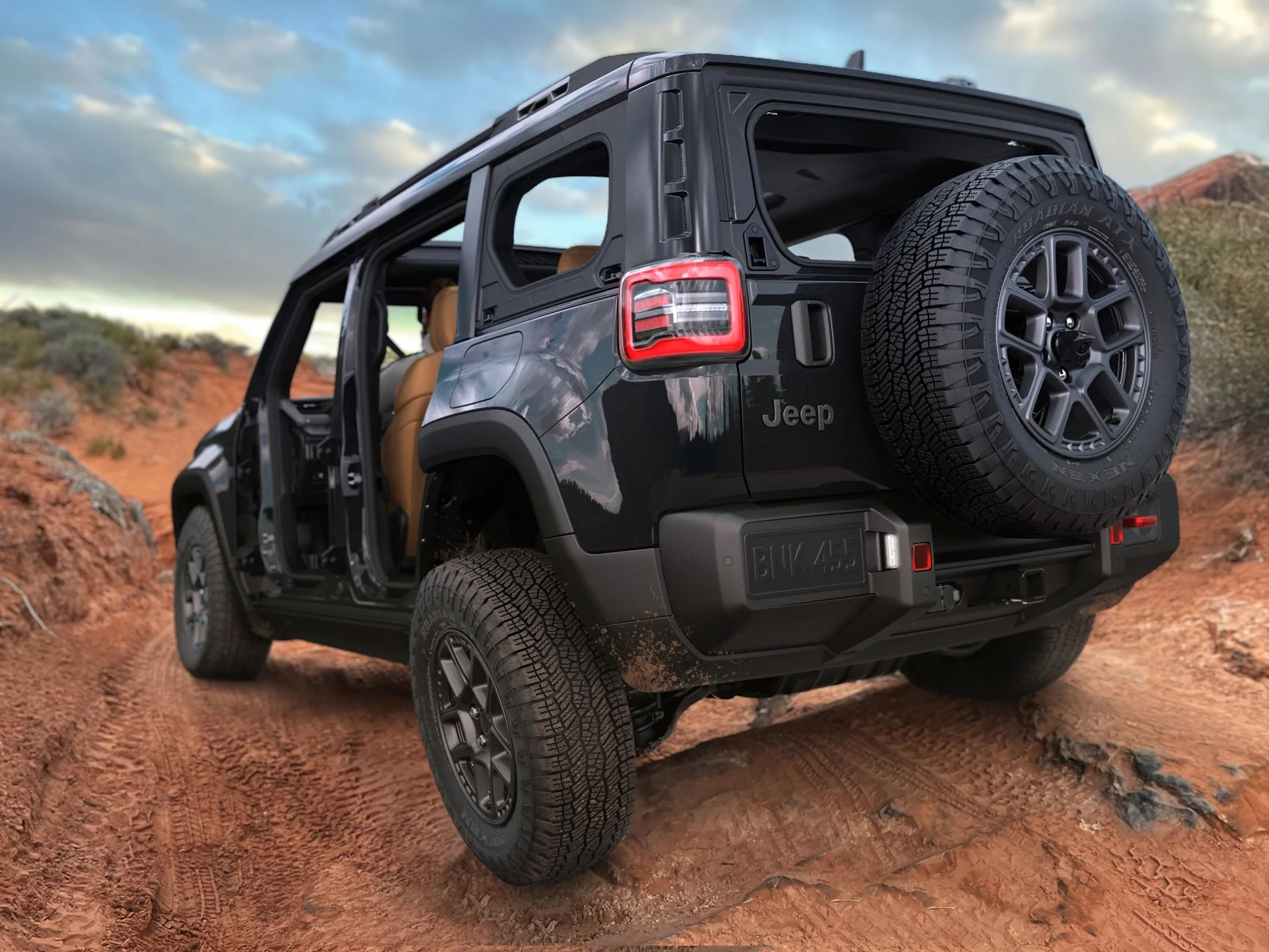 Jeep Gladiator ⚡️ 2026 JEEP RECON Debut. 650 hp / 620 lb-ft, 0-60 in 3.6 sec, 250 miles range IMG_1366