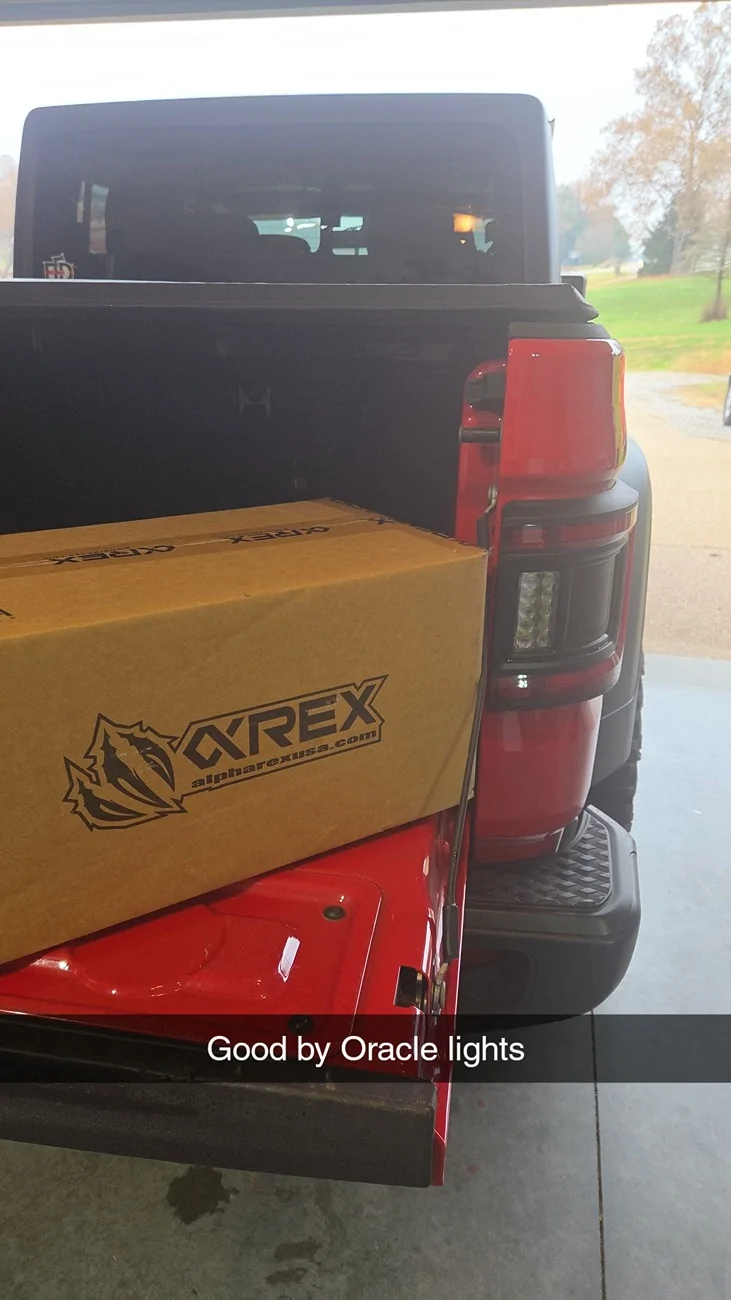 Jeep Gladiator Oracle Flush Tail Light Issues Snapchat-1284112040