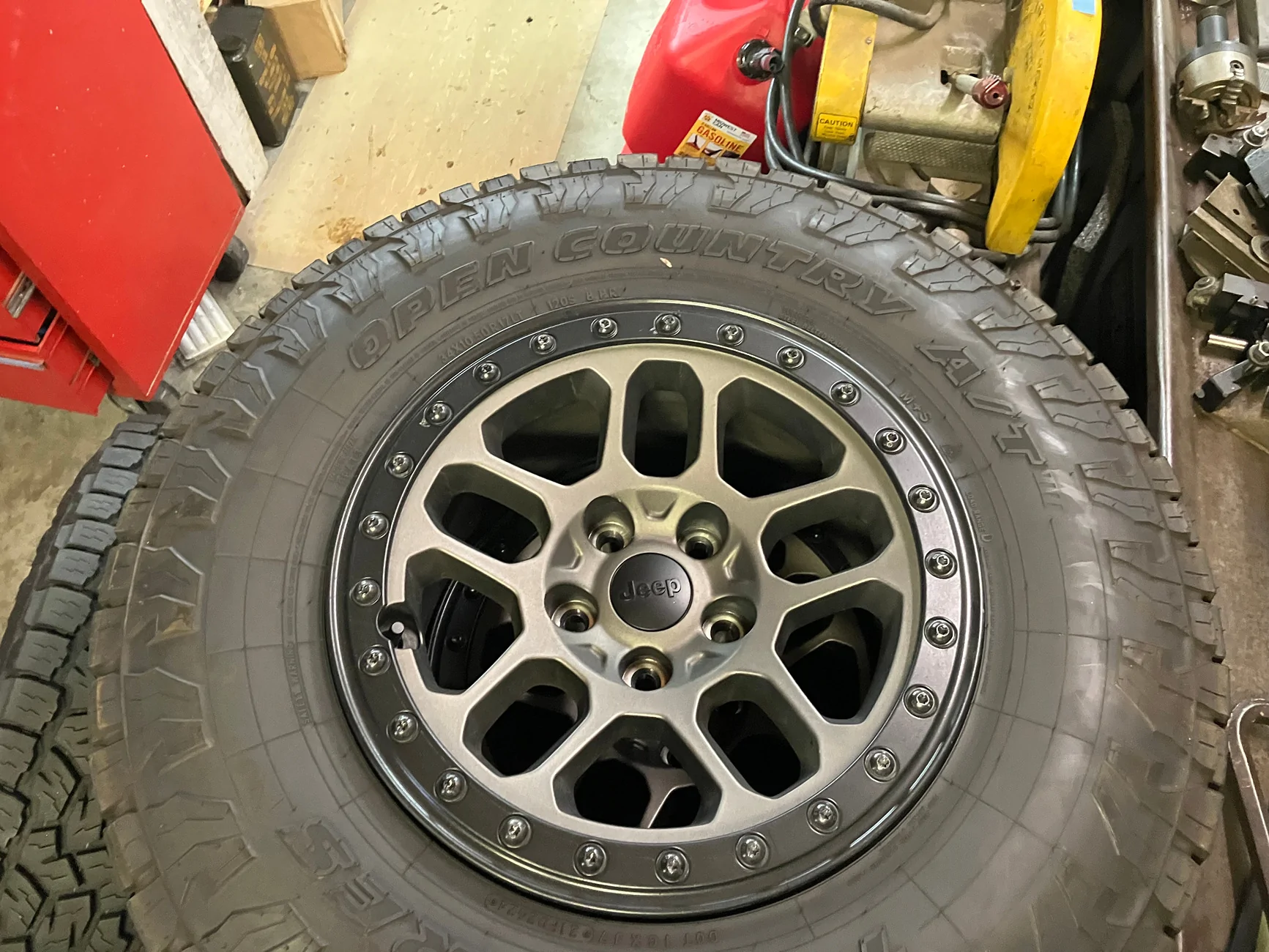 Jeep Gladiator (Reduced) 5 x Mopar Beadlock Capable Wheels 8x17 +12 offset with Toyo ATIII 34x10.5r17 IMG_6552