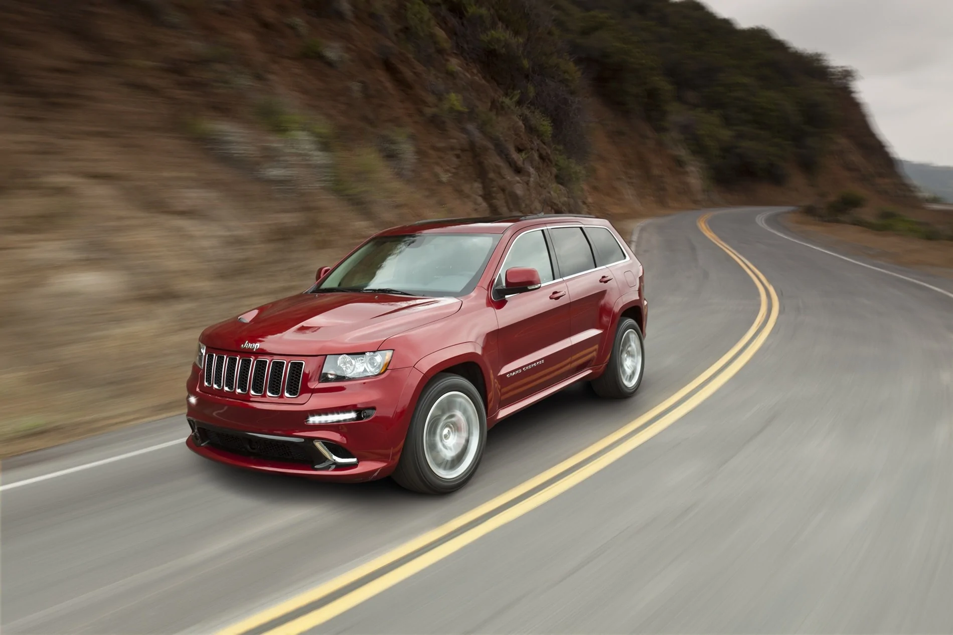 2012-jeep-grand-cherokee_100356196_h-200891627.webp
