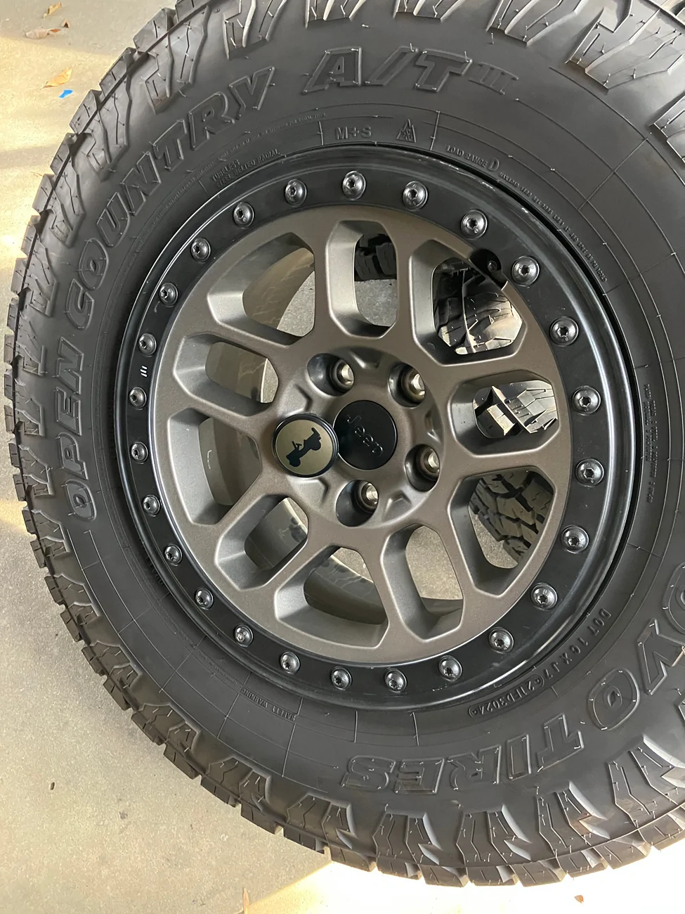 Jeep Gladiator (Reduced) 5 x Mopar Beadlock Capable Wheels 8x17 +12 offset with Toyo ATIII 34x10.5r17 IMG_6570