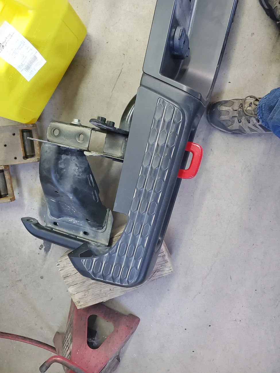 Jeep Gladiator 2001 Rubicon rear steel bumper complete 20251123_131840