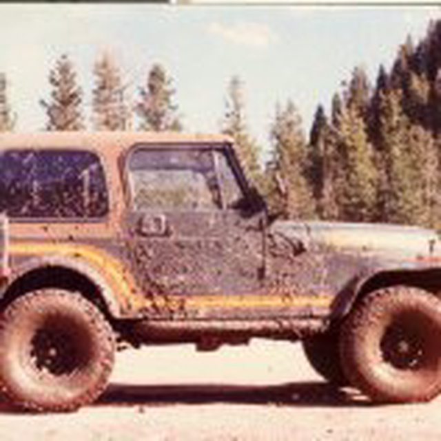 Jeep Gladiator MY History with Jeeps. What's your first Jeep story? gfzgWOnl