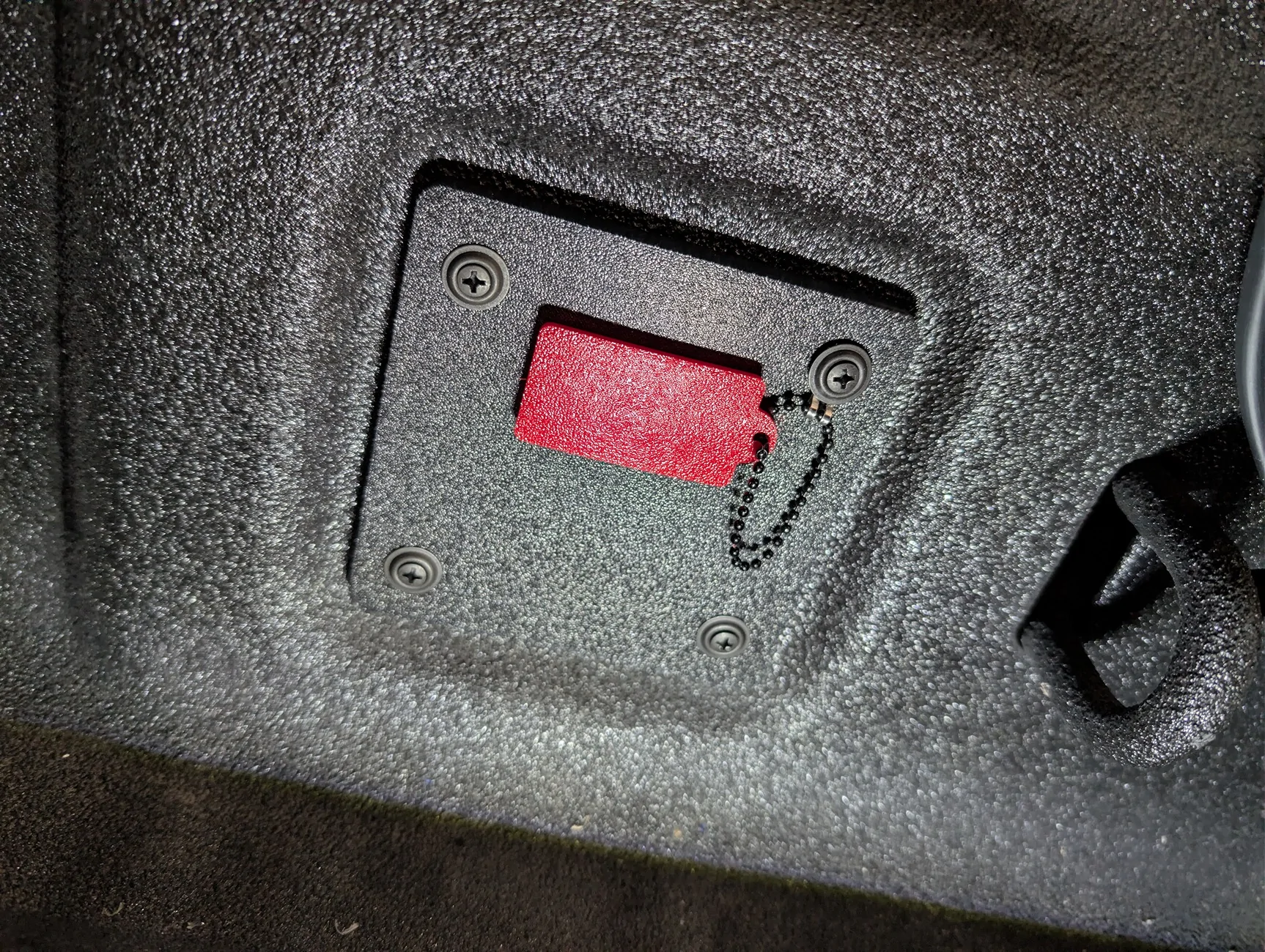 Jeep Gladiator Anderson Plug / Connector in bed. 1000004777