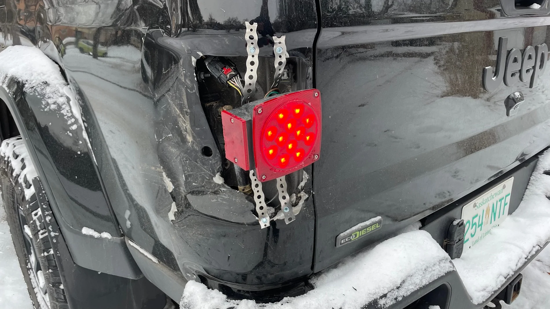 Jeep Gladiator Temp Custom Taillight IMG_4156