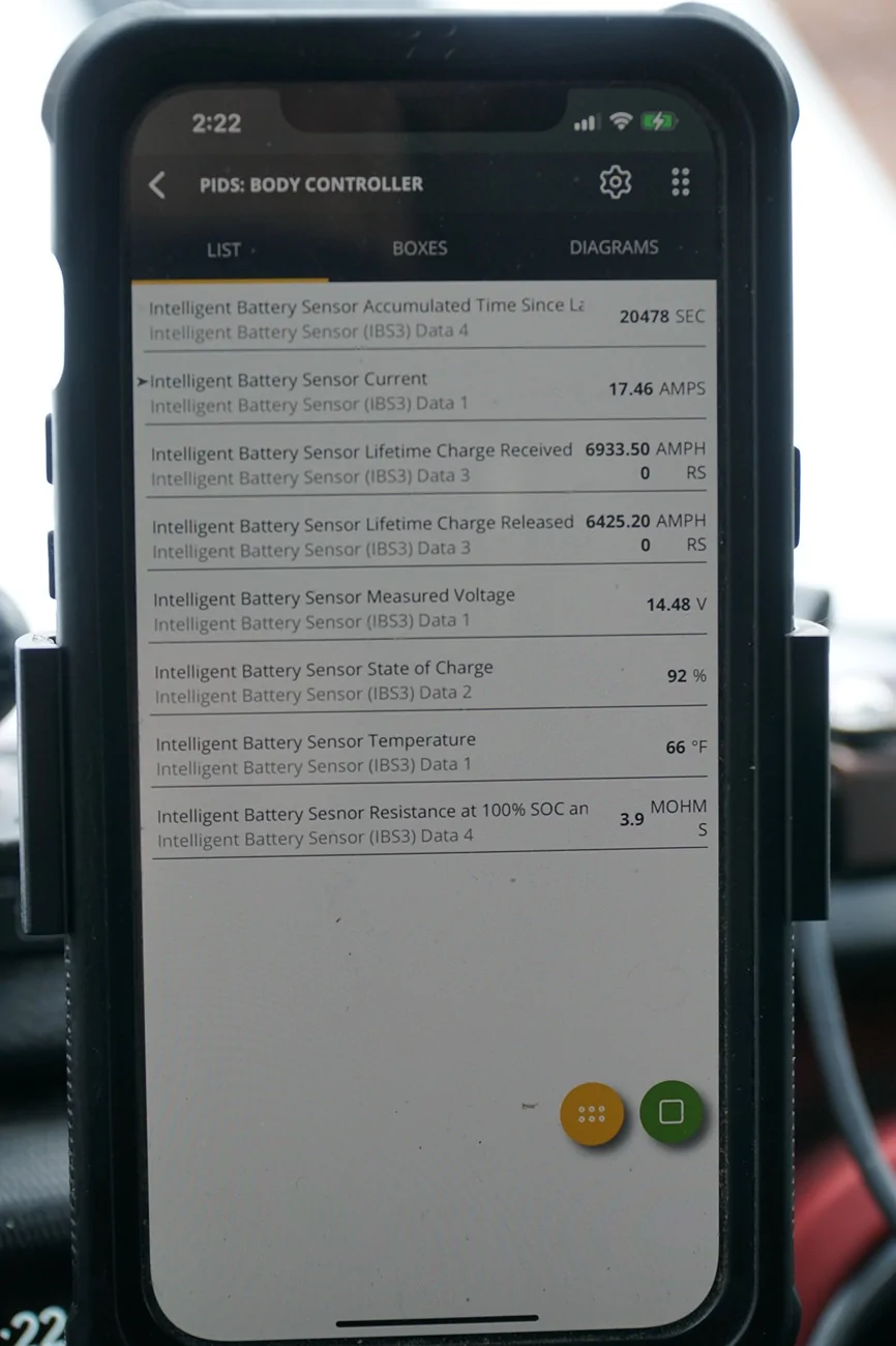 Jeep Gladiator Battery voltage observations DSC09469