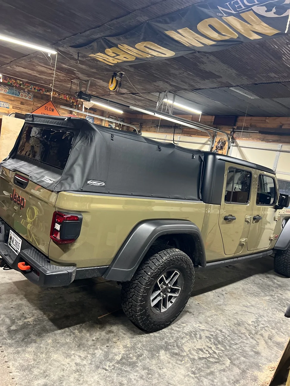 Jeep Gladiator Softopper installed on Gator Gladiator Mojave (photos) IMG_7467
