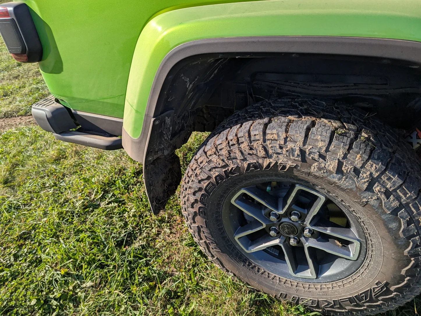 Jeep Gladiator What do you recommend for aftermarket mud flaps? PXL_20250926_220014271