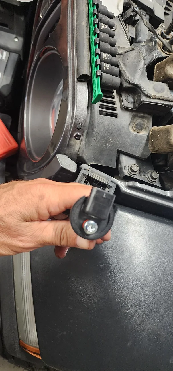 Jeep Gladiator Oil Leak 20250927_152925