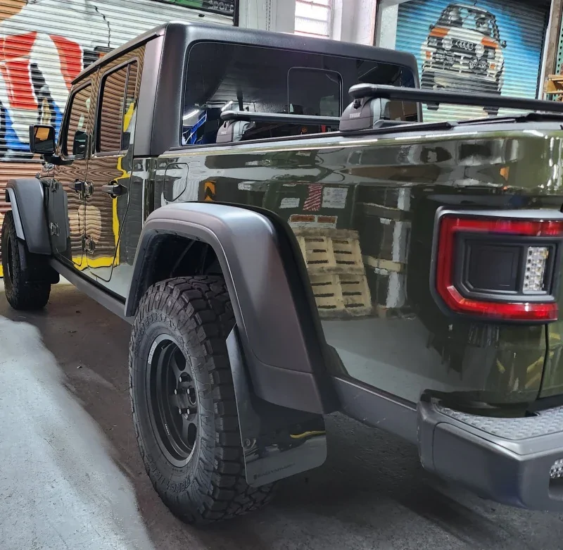 Jeep Gladiator What do you recommend for aftermarket mud flaps? 1765227190666-0q