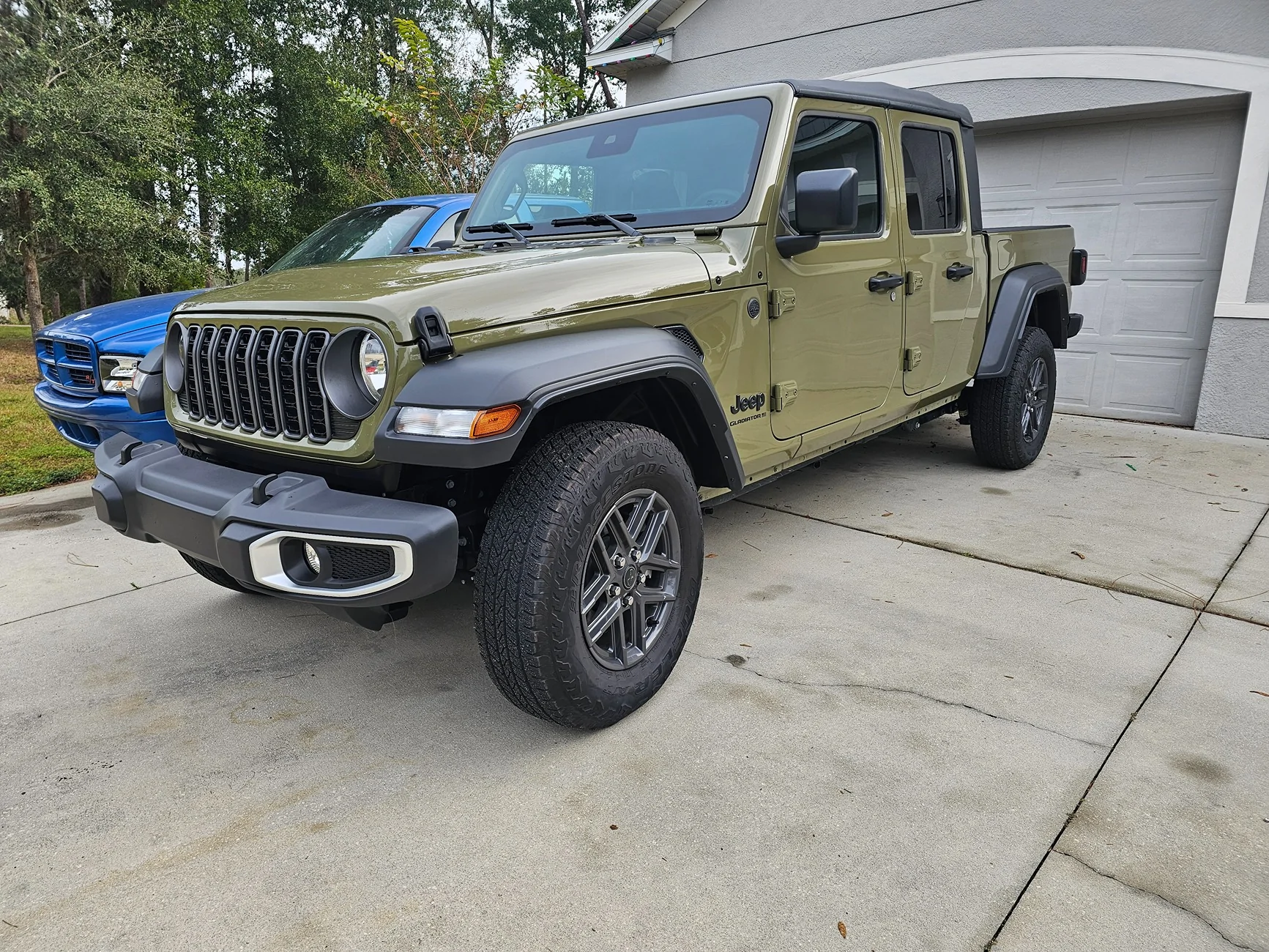 Jeep Gladiator Cowl Pod Light Mount Options 20251202_083233