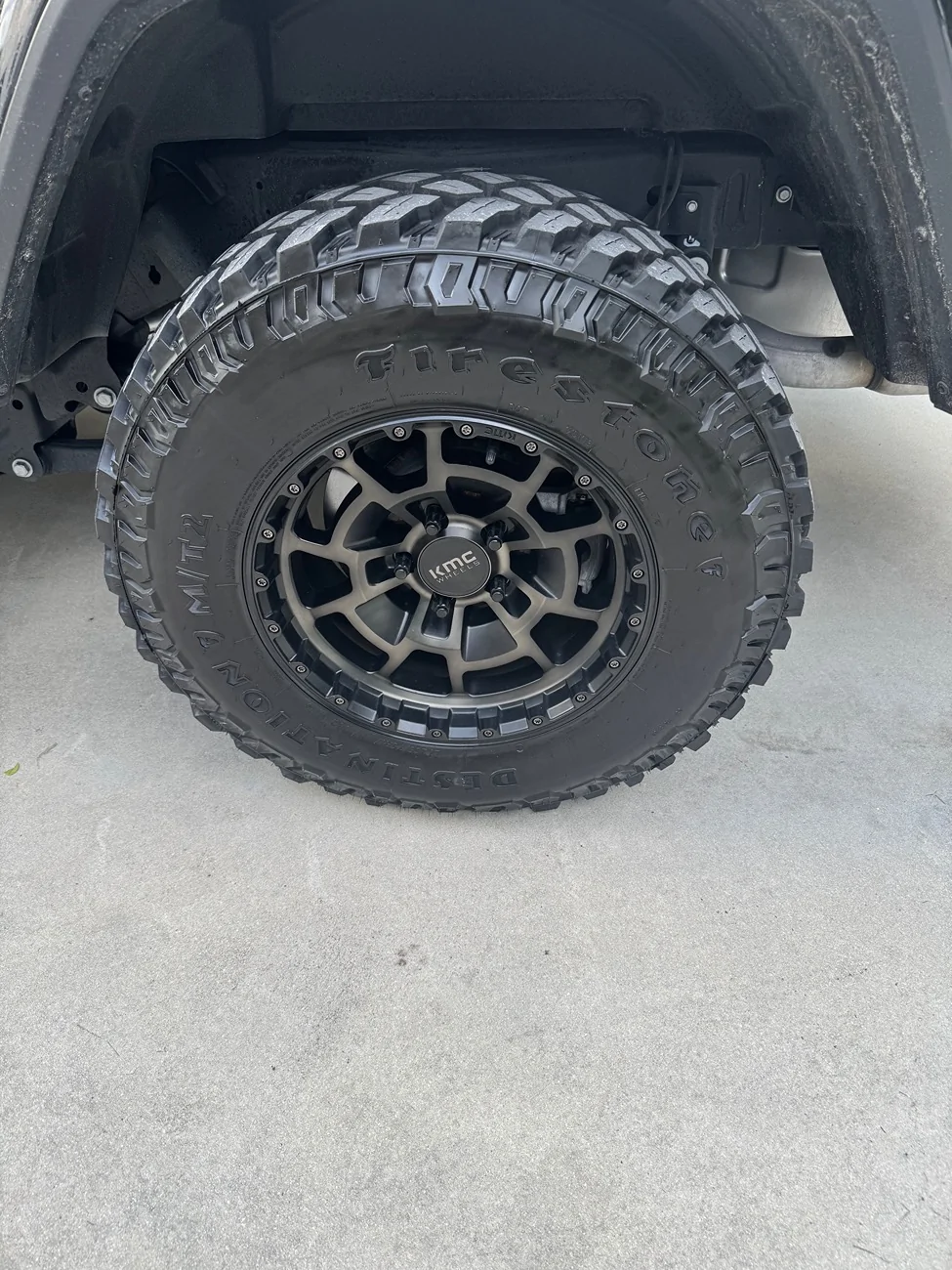 Jeep Gladiator Kmc summit rims just intalled IMG_3173