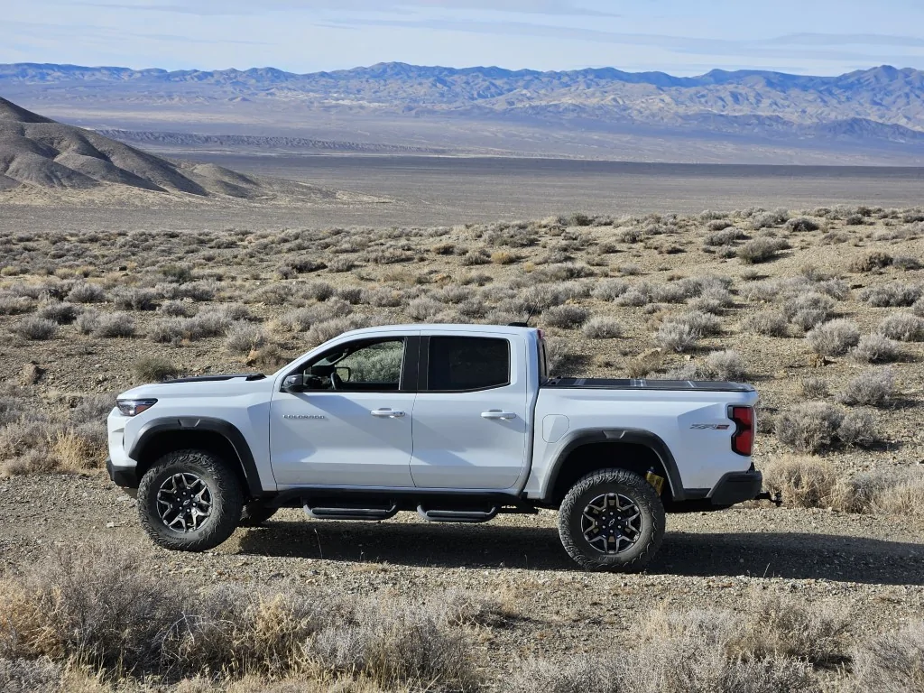 Jeep Gladiator Anyone here coming from a different midsized truck? 20241105_140729 (Medium)