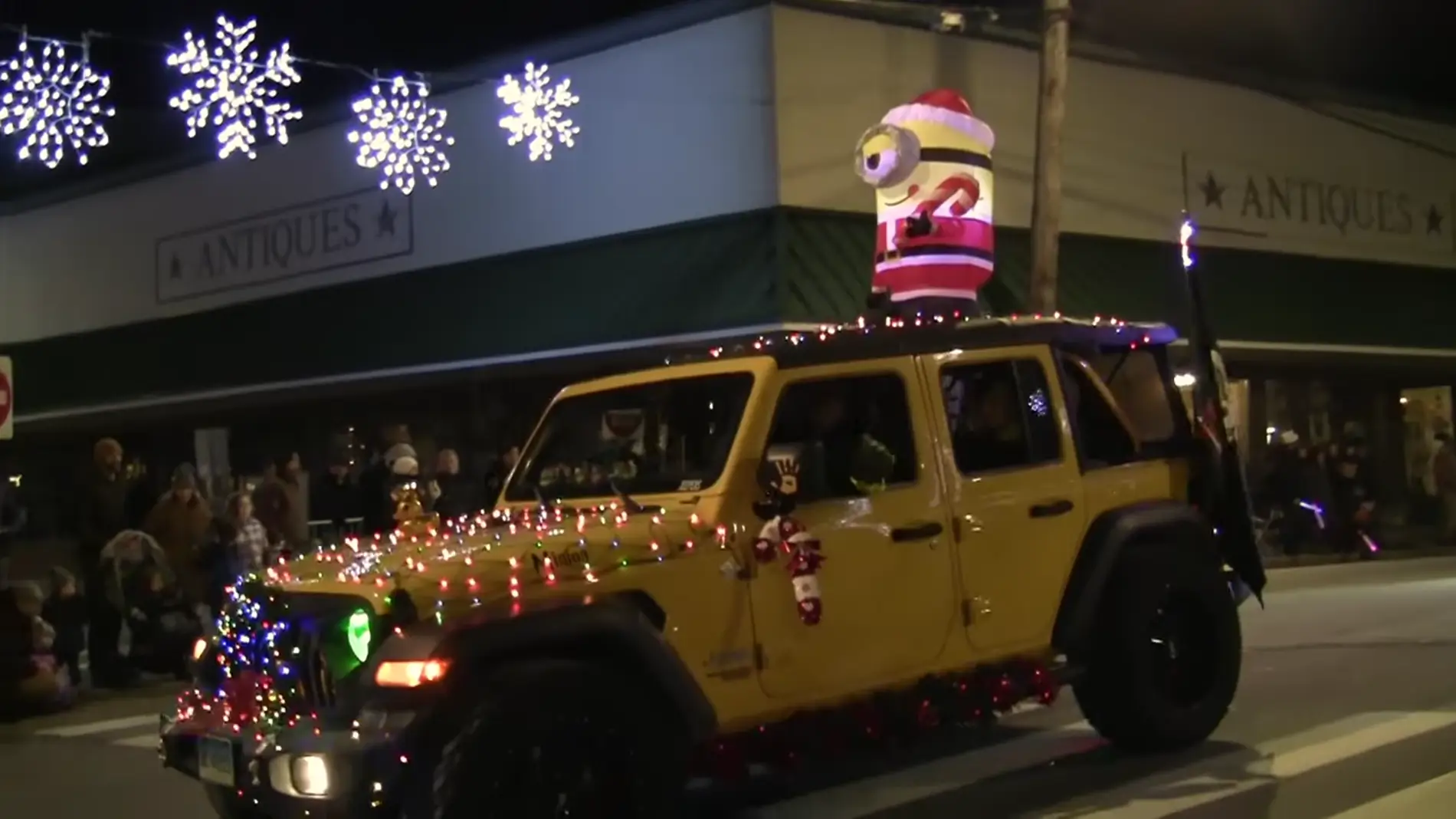 Jeep Gladiator What are you guys doing for the holidays this year Screenshot 2025-12-09 6.31.17 PM