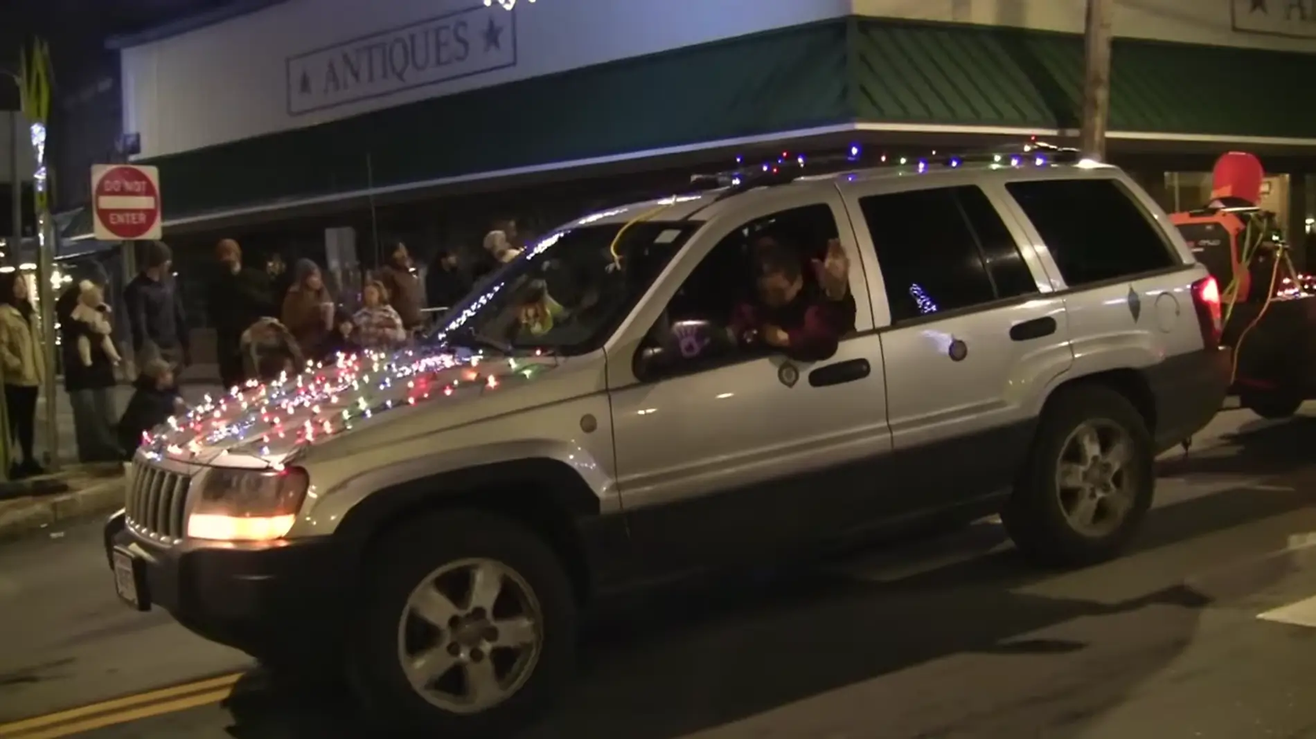 Jeep Gladiator What are you guys doing for the holidays this year Screenshot 2025-12-09 6.31.52 PM