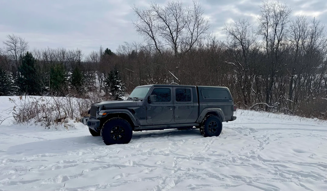 Jeep Gladiator Cool Daily Random JT Gladiator Pics -- Post Em! 📸 cutting-fresh-snow-tracks-v0-tlkuf9aonh5g1