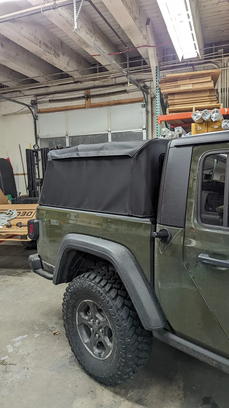 Jeep Gladiator Brand New Bestop Supertop for Truck 2 + Tonneau $800 PXL_20240128_044524844