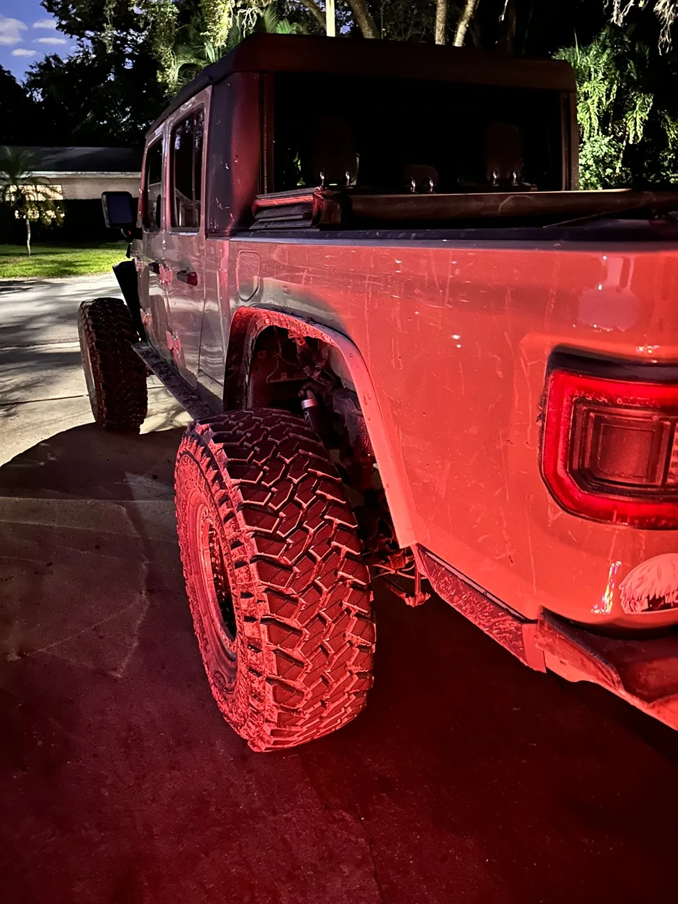 Jeep Gladiator Has Anyone Split OEM Fenders and Cut Them In Half? IMG_8333