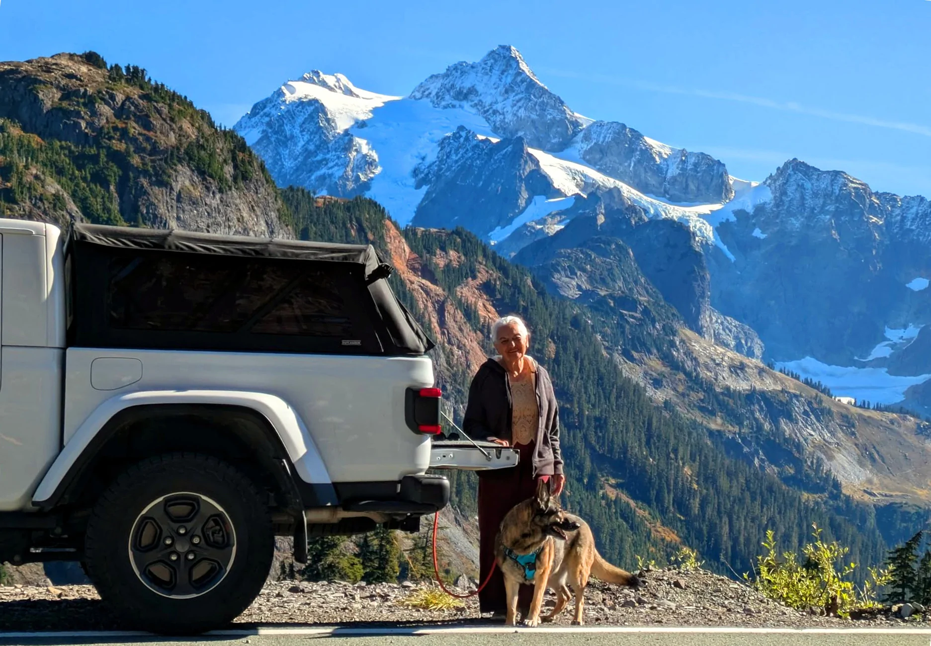 Jeep Gladiator Softopper installed on Gator Gladiator Mojave (photos) 558582016_10162544760192600_8074177158828010713_n