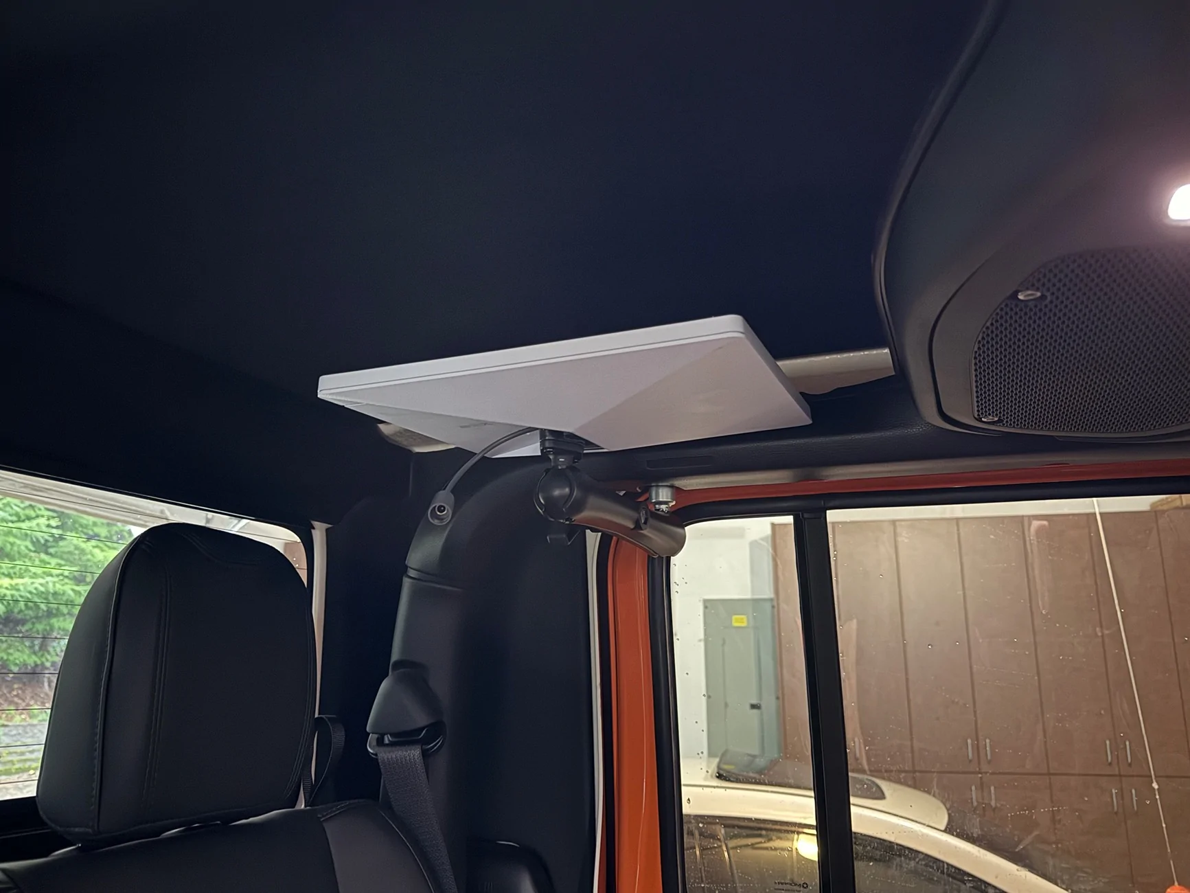 Jeep Gladiator Starlink Mini interior mount IMG_1987