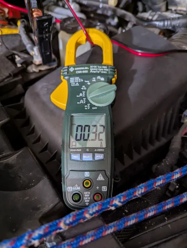 Jeep Gladiator Charger pr0n: NOCO Genius10 battery - measured data & review 320mA