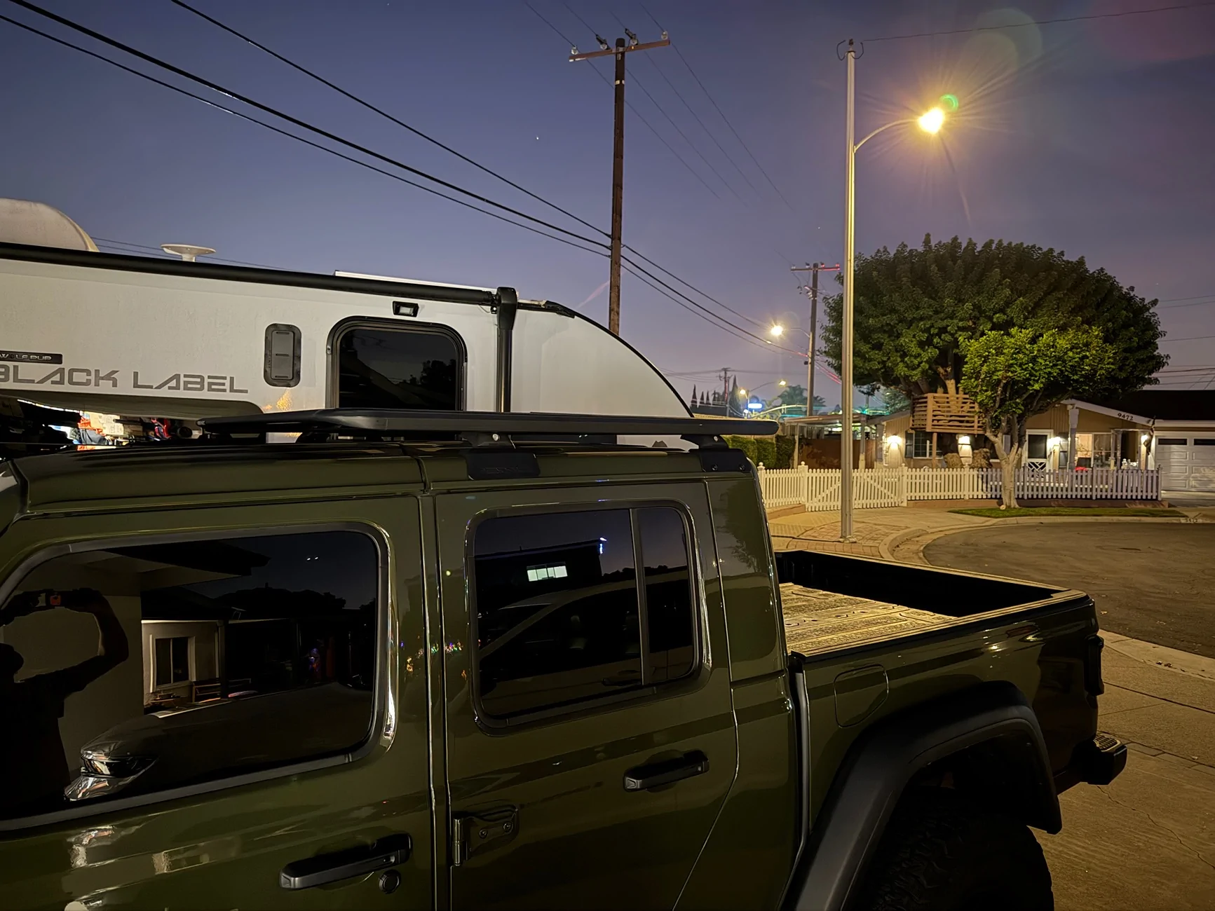 Jeep Gladiator RhinoRack pioneer angled back??? IMG_0566