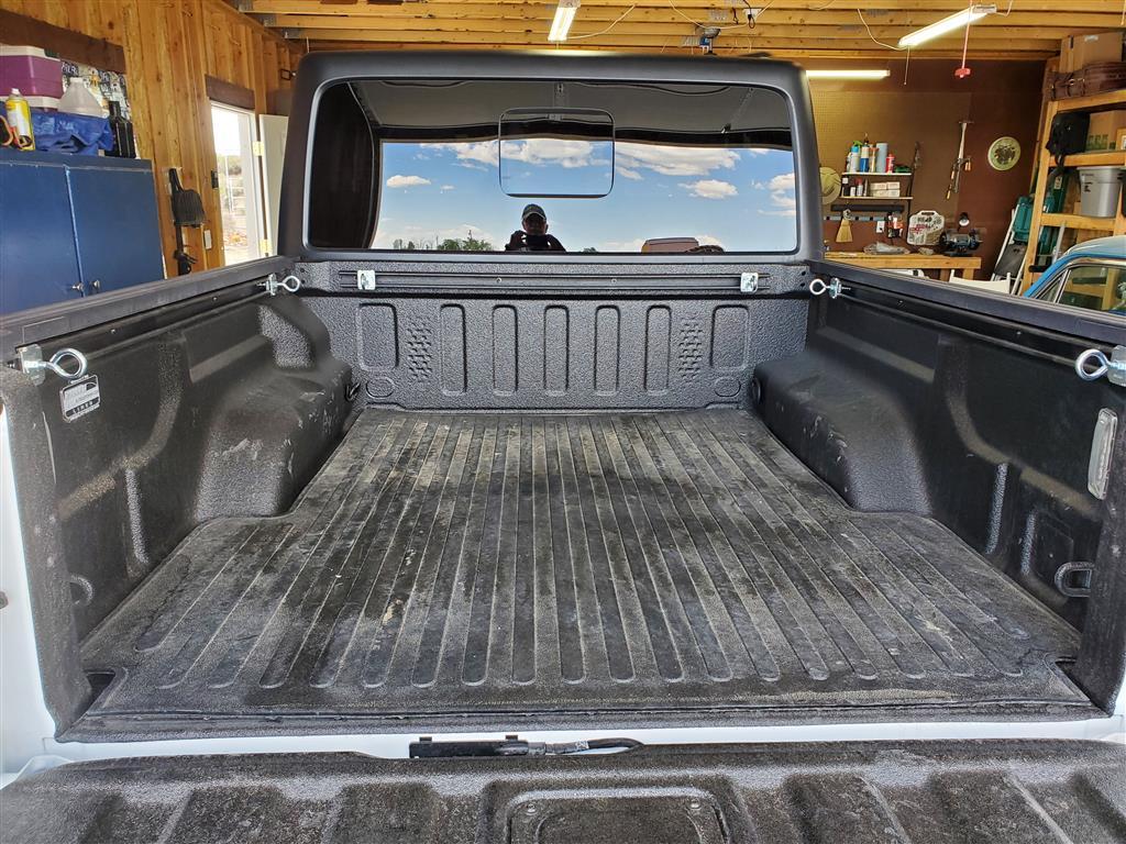 Jeep Gladiator Anyone use unistrut  instead of mopar bed rails? 174186-305aa0be9845dee9d03116379280a643