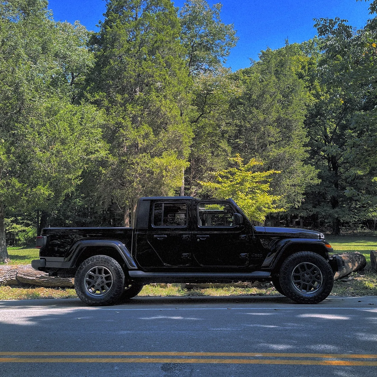 Jeep Gladiator 2026 Gladiator Sahara Trim Announced IMG_8358