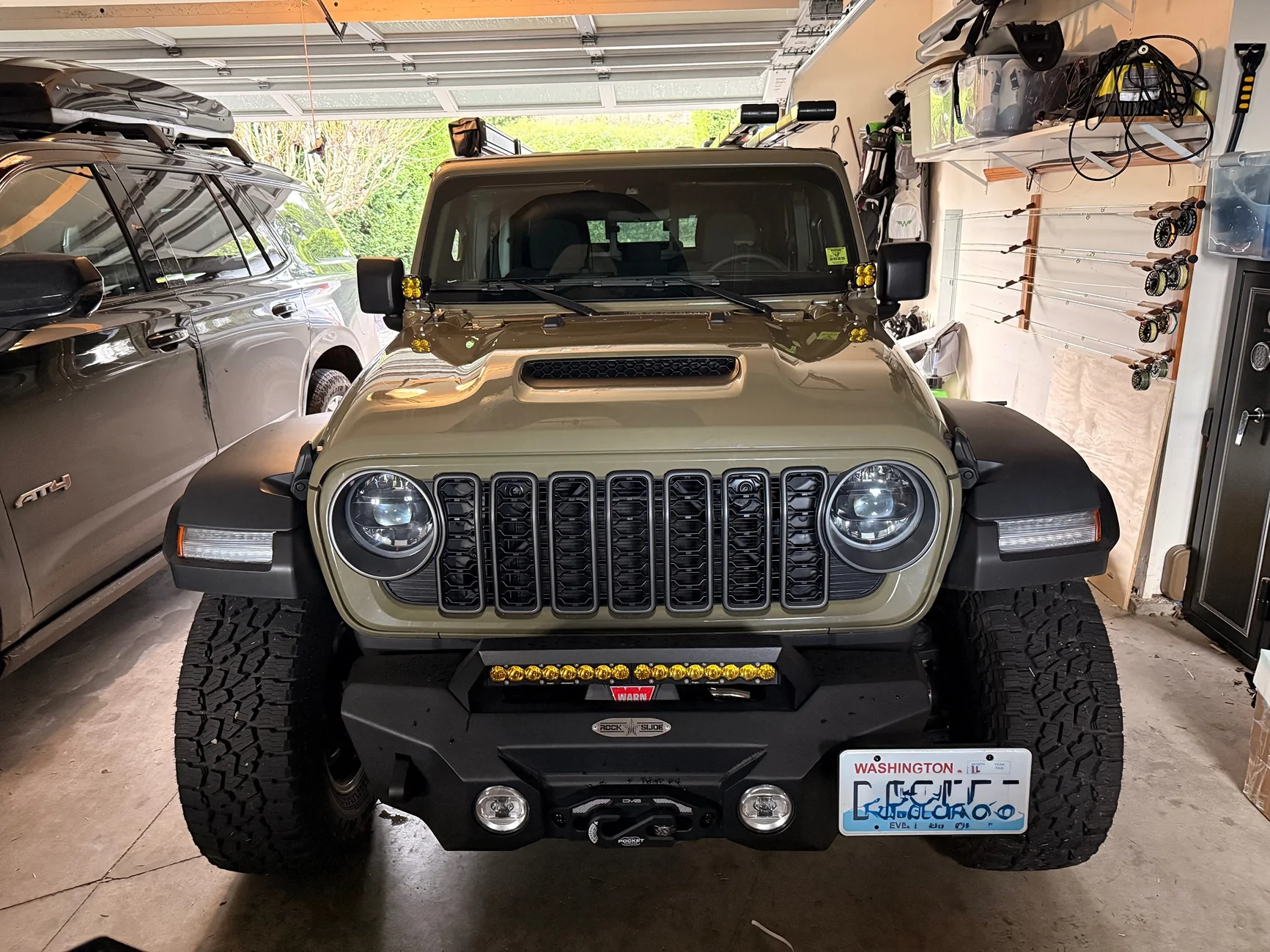 Jeep Gladiator Mojave Front Aluminum Bumper Search thread IMG_0988