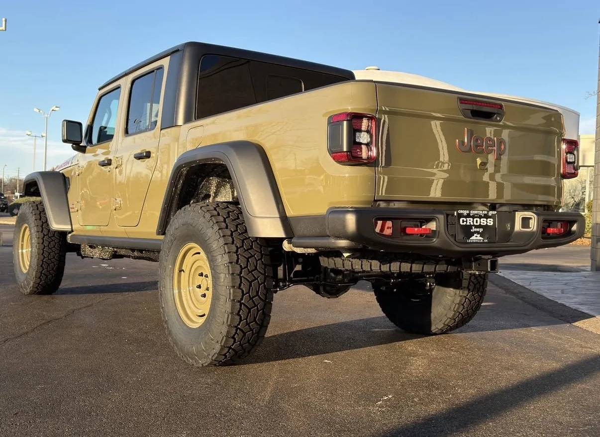 Jeep Gladiator ‘41 Gladiator JT Club IMG_1431