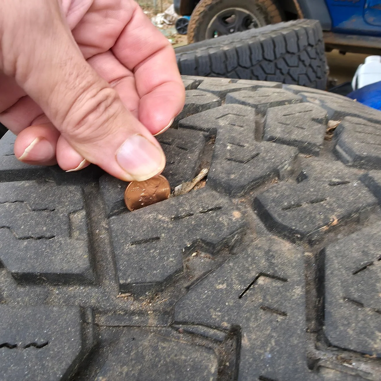 Jeep Gladiator FALKEN AT TIRES WITH STEEL WHEEL - $80 EACH LT285/70R17 AT3W 3-AT