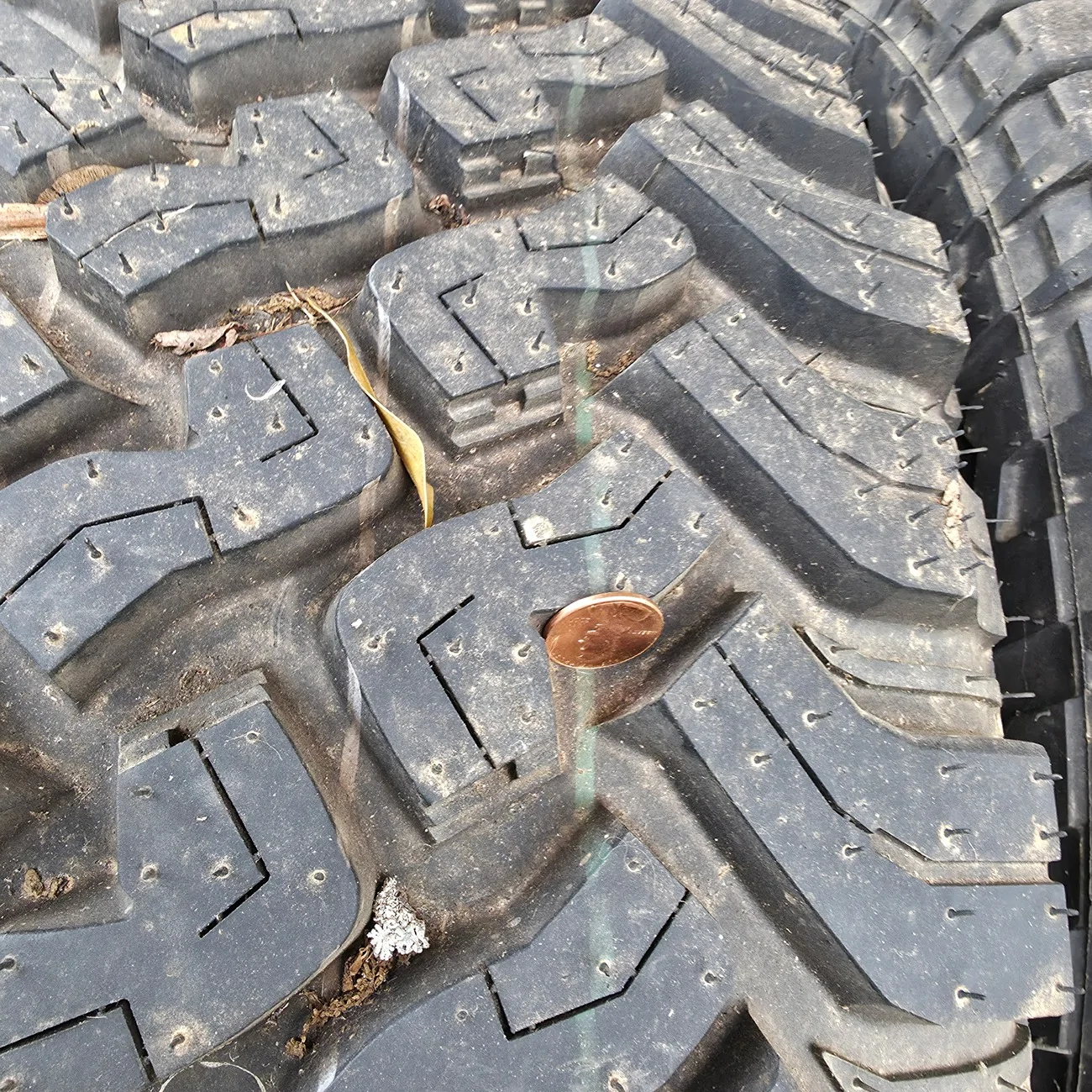 Jeep Gladiator NEW FALKEN MUD TERRAIN TIRE (ONLY)  LT285/70R17 MT $140 6