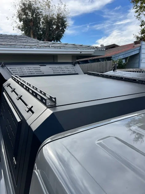 Jeep Gladiator PRICE DROP - Aluminum Bed Camper Shell - $2000 2025-12-22_12-32-17