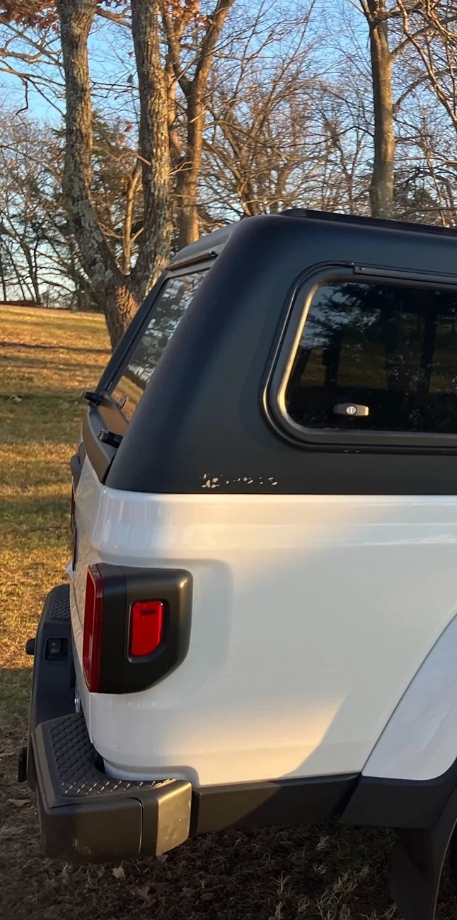 Jeep Gladiator Venturous Topper Installed IMG_4664