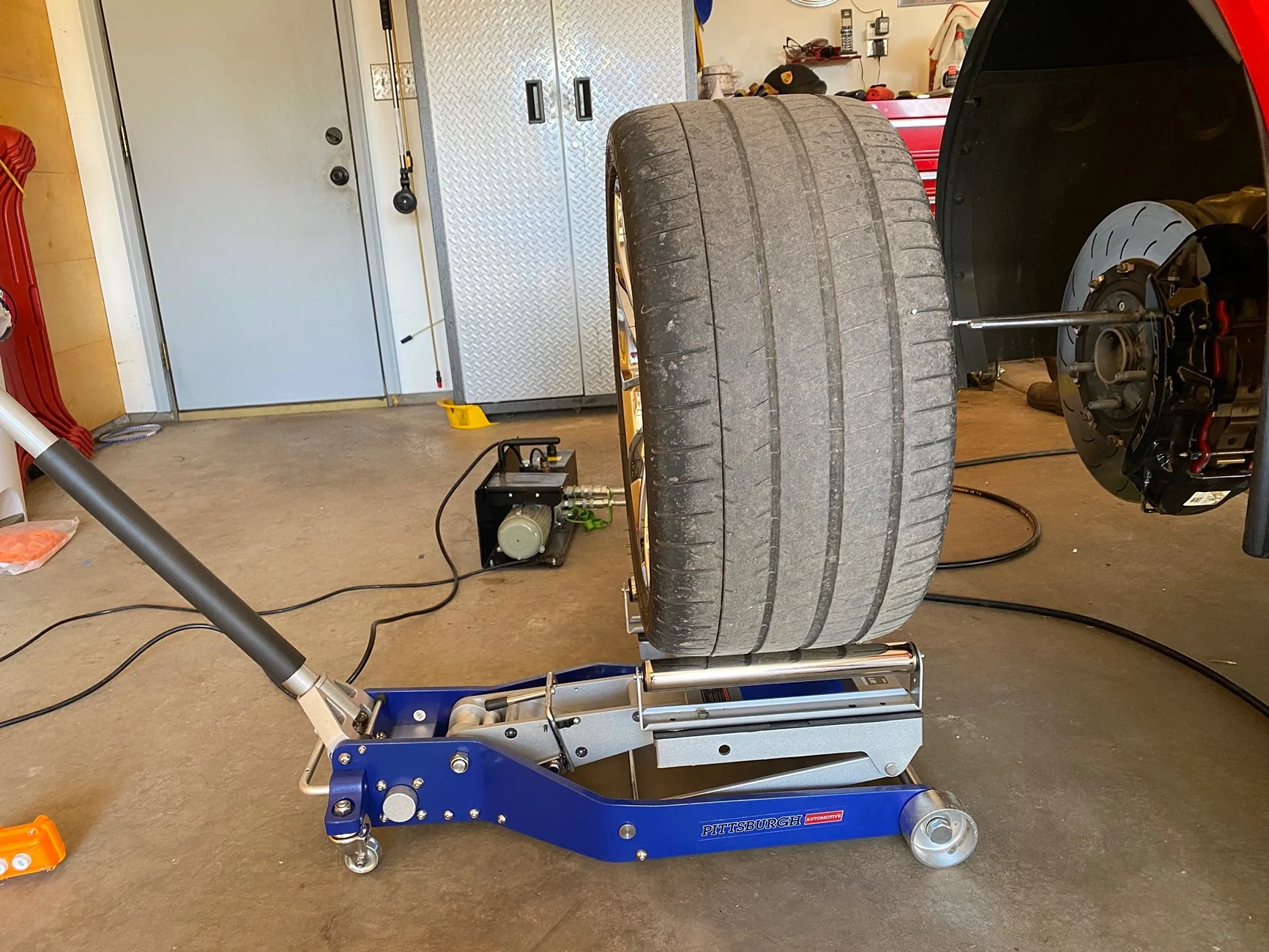 Jeep Gladiator Tire rotation with spare IMG_6204