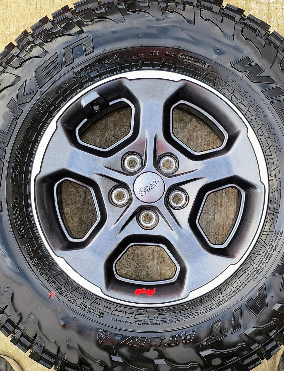 Jeep Gladiator Rubi Wheels with Tires and TPMS IMG_20251226_154052049~2