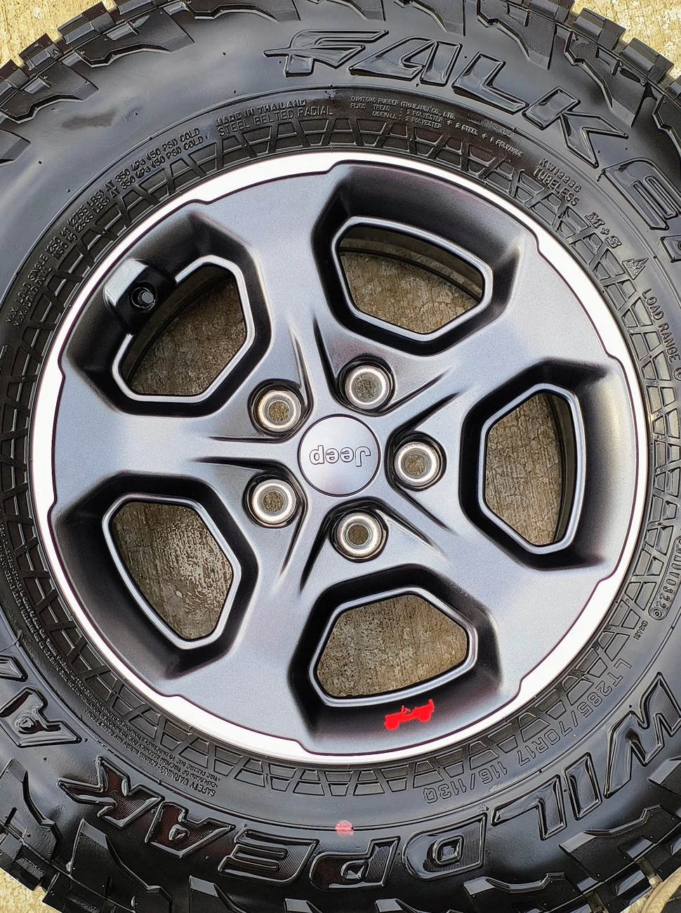Jeep Gladiator Rubi Wheels with Tires and TPMS IMG_20251226_153732321~2