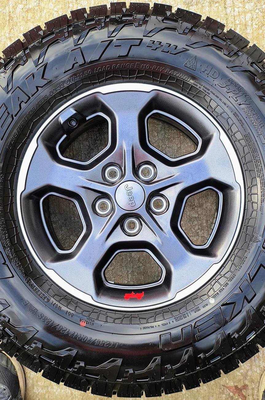 Jeep Gladiator Rubi Wheels with Tires and TPMS IMG_20251226_154253434~2