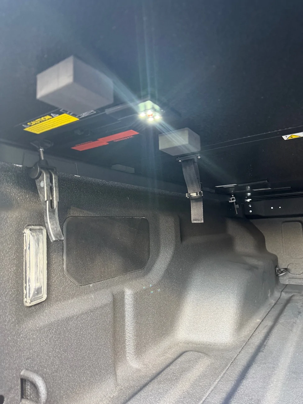 Jeep Gladiator Inexpensive Amazon Tonneau Cover IMG_0536
