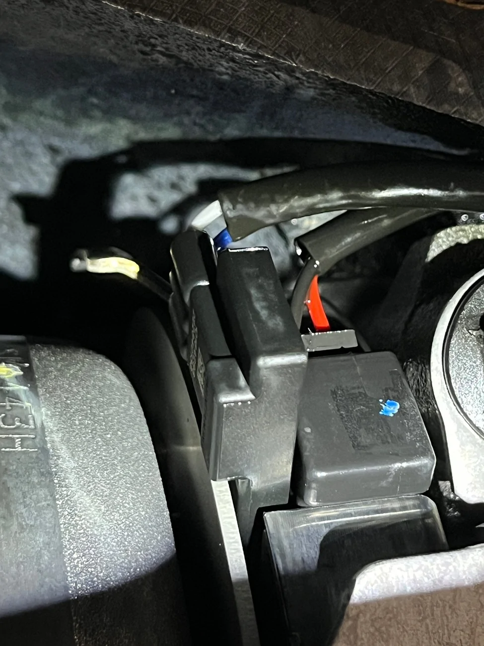 Jeep Gladiator 2023 JTR, diff locker sensor magnets? IMG_5569