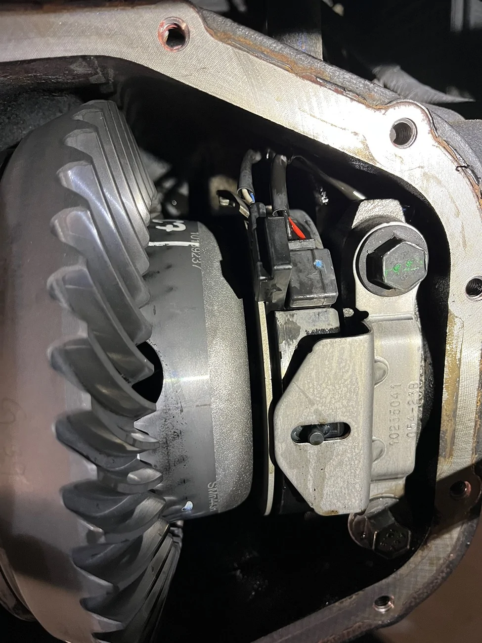 Jeep Gladiator 2023 JTR, diff locker sensor magnets? IMG_5566