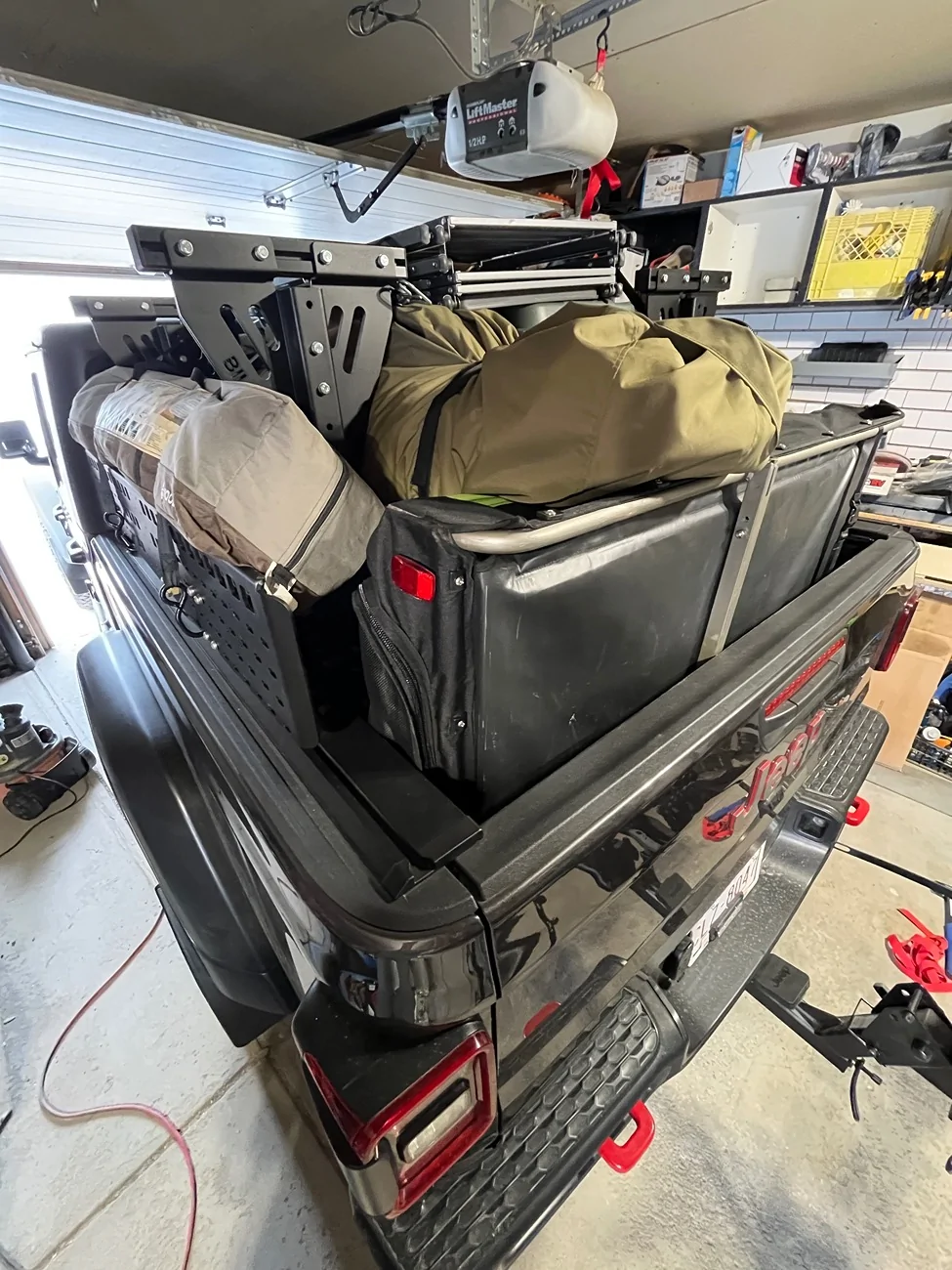 Jeep Gladiator Rear airbags suspension discovered... is this a win for me? IMG_4434