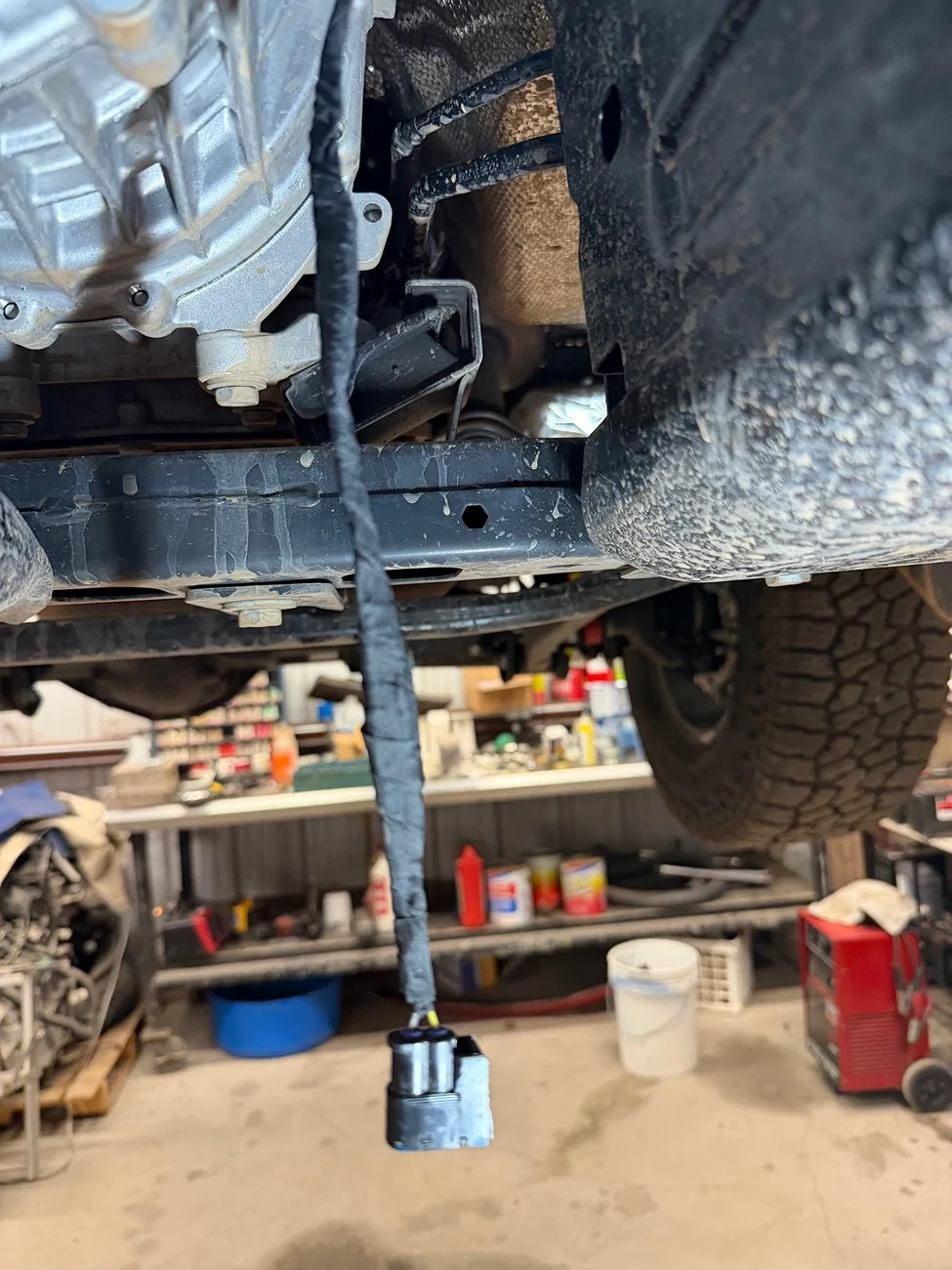 Jeep Gladiator Need to remove/repair wire above transmission IMG_2773