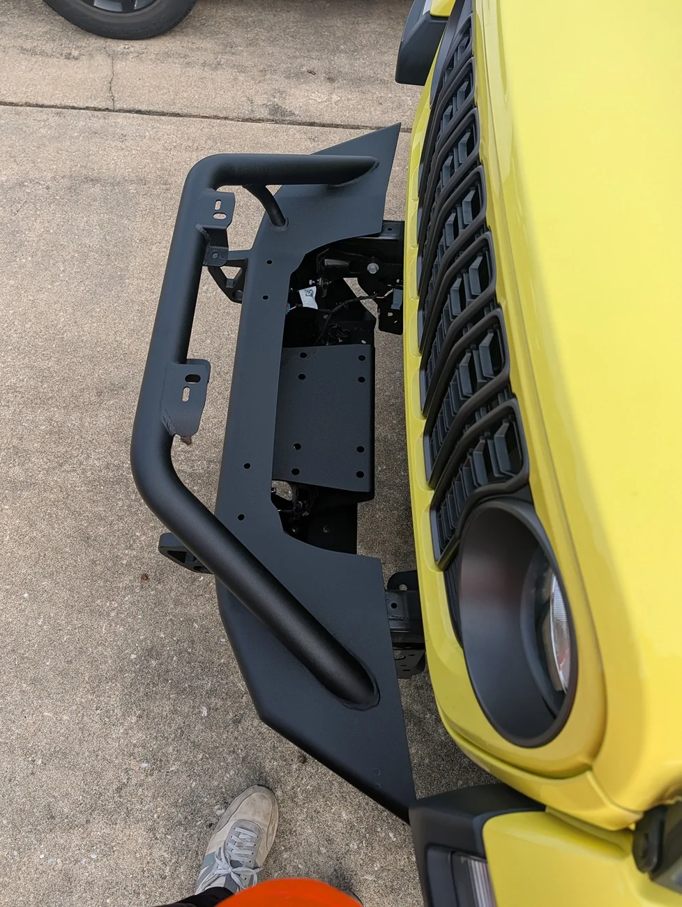 Jeep Gladiator Smittybilt xrc gen 3 bumper install- is this right? PXL_20251231_174406523.MP