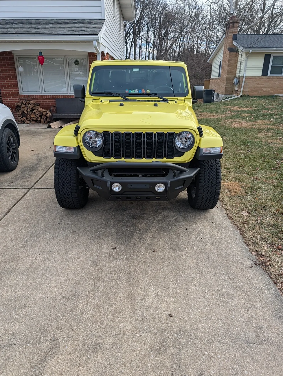 Jeep Gladiator Smittybilt xrc gen 3 bumper install- is this right? PXL_20251231_174352341.MP