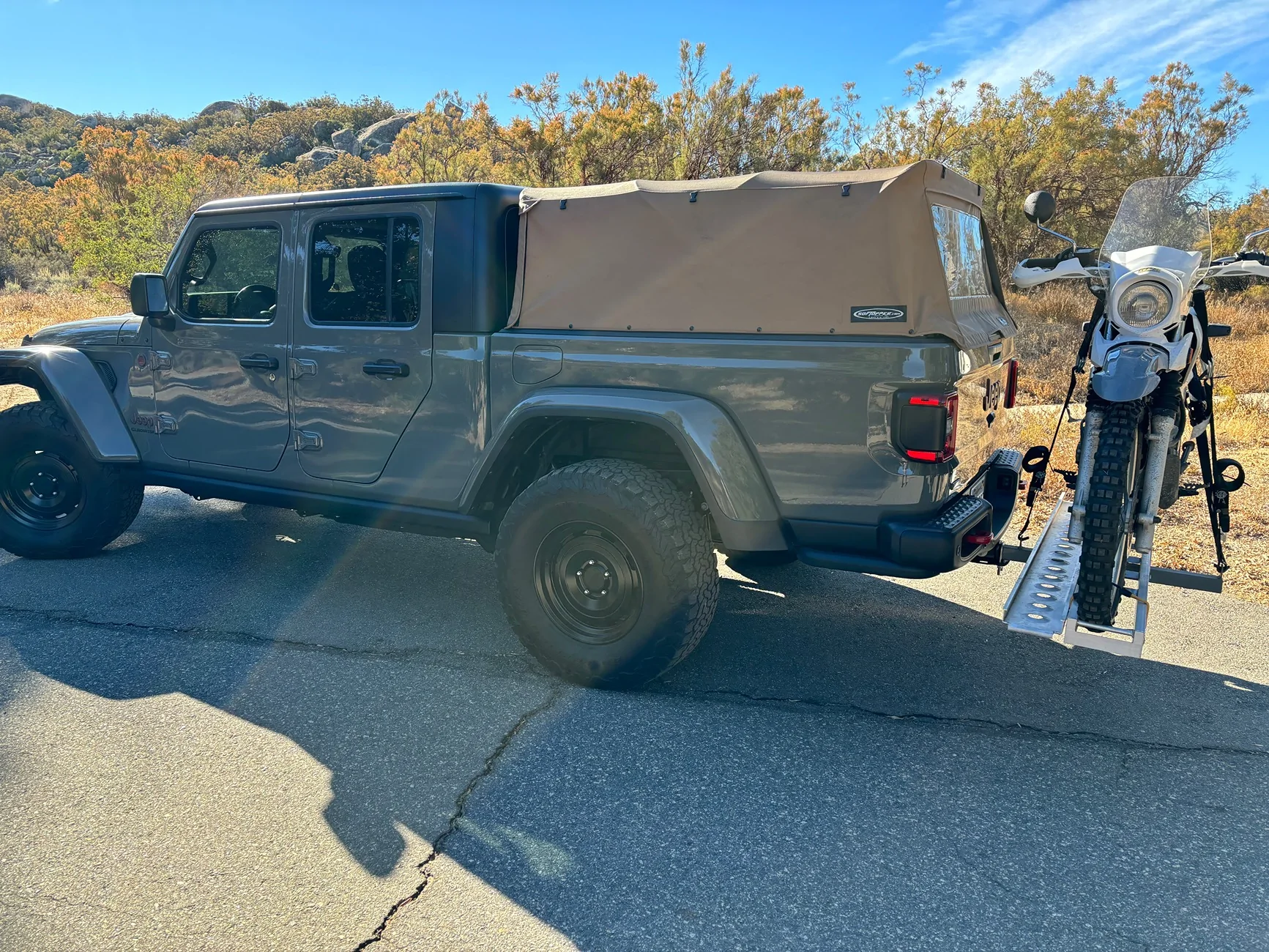 Jeep Gladiator Long Distance with Motorcycle Hitch Carrier? IMG_0243