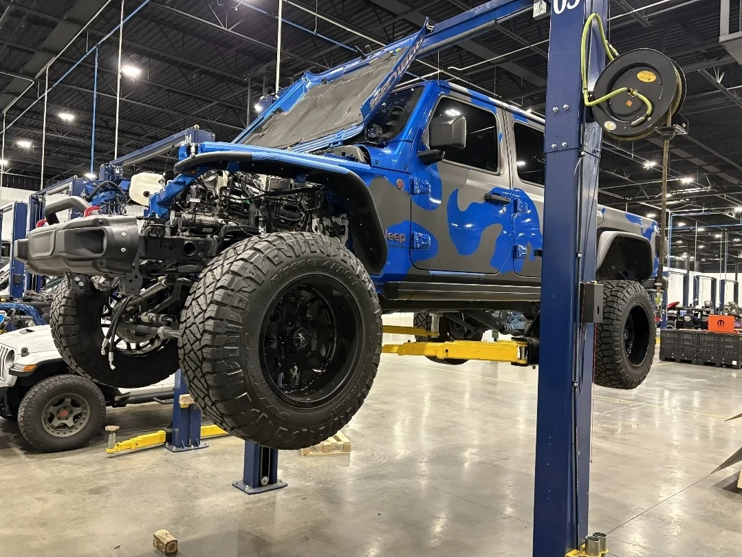 Jeep Gladiator AMW 392 (6.4) installation and experience 3