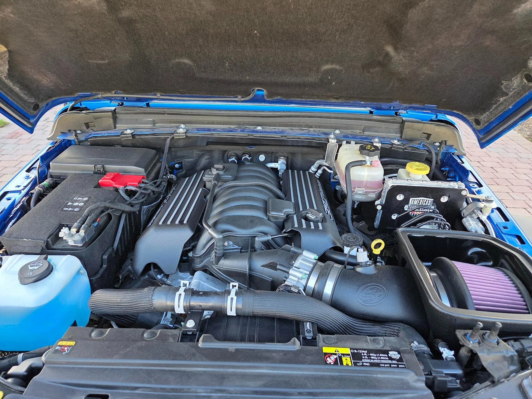 Jeep Gladiator AMW 392 (6.4) installation and experience 4