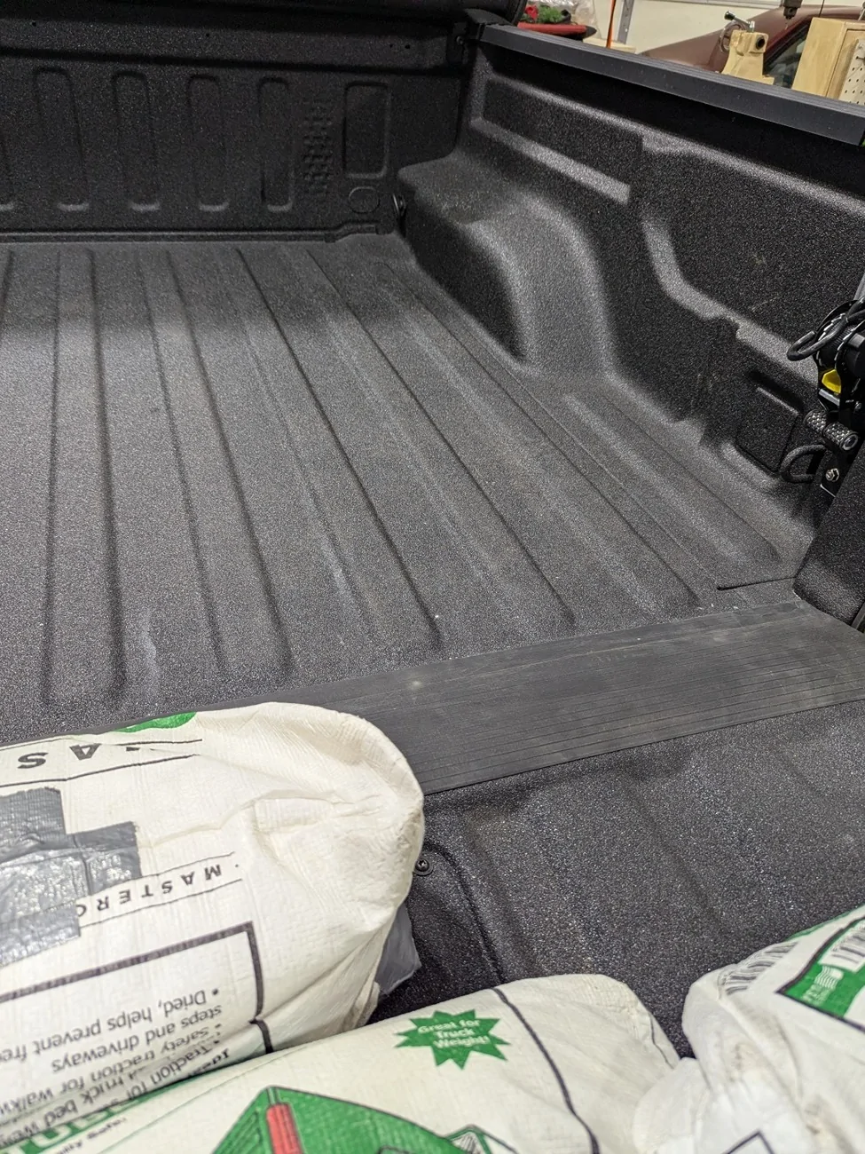 Jeep Gladiator Installed and checked out the 3W bed mat PXL_20260105_212816977